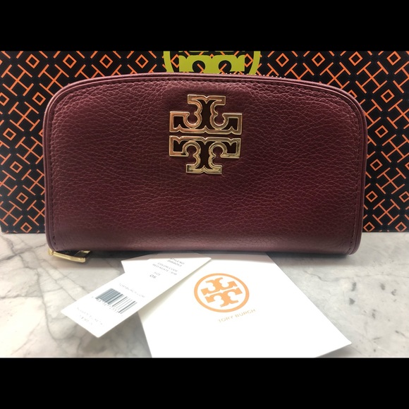 Tory Burch Britten Continental Wallet - Picture 1 of 8